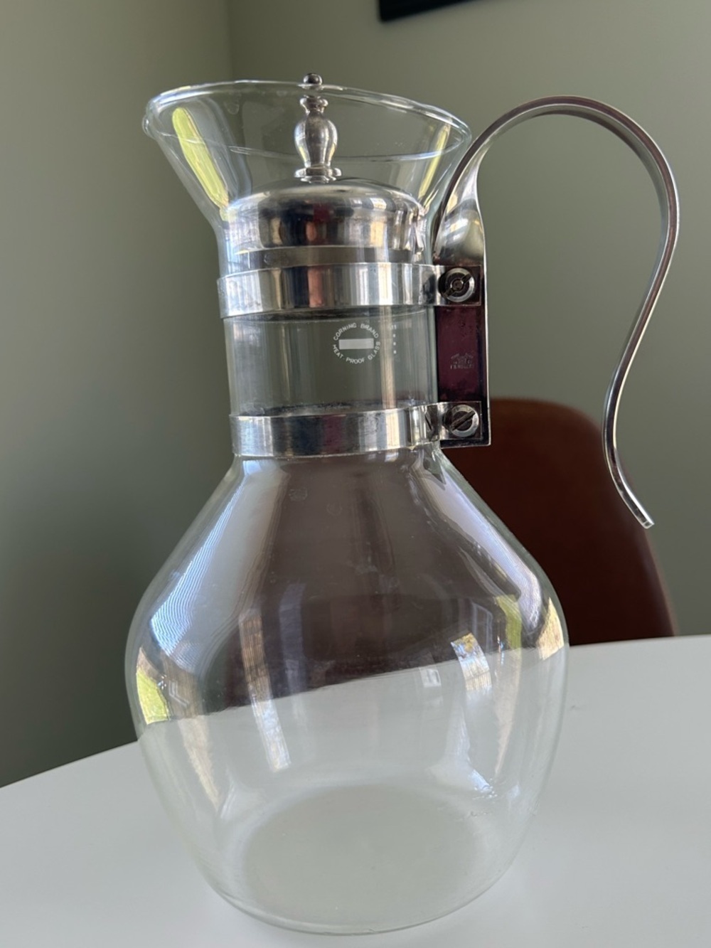 Vintage Corning Clear Glass Pitcher with Silver-Tone Handle and lid -  1 litre